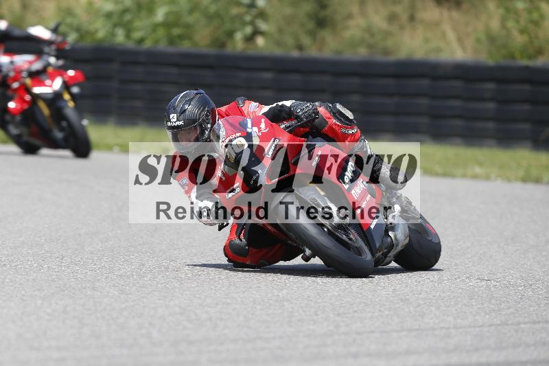 /27 12.06.2025 Ducati Schweiz Trackday Warmup  ADR/gelb-jeaune/10